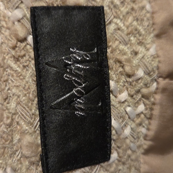 Modify Women's Tan Tweed Jacket - Picture 4 of 4